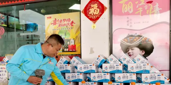 3・15 前夕  中国石油丽江销售分公司邀媒体“零距离”看品质