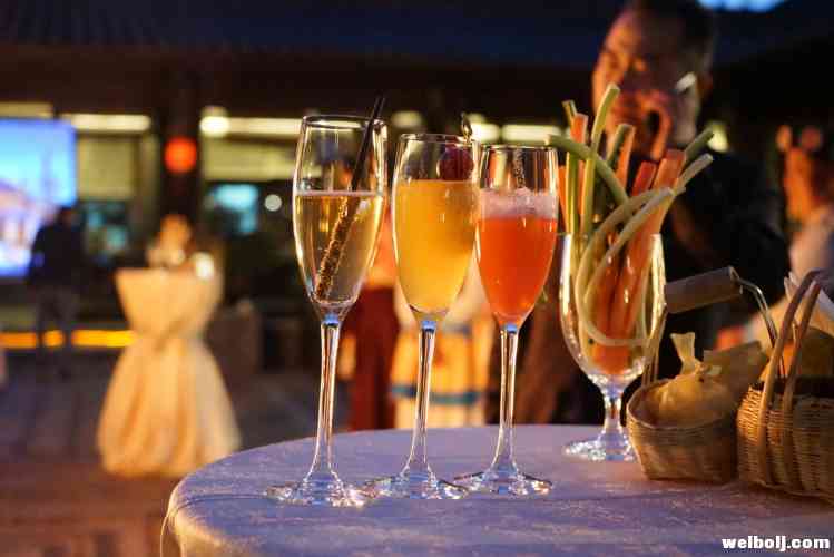 欢乐时光！温暖冬日的篝火香槟狂欢派对！