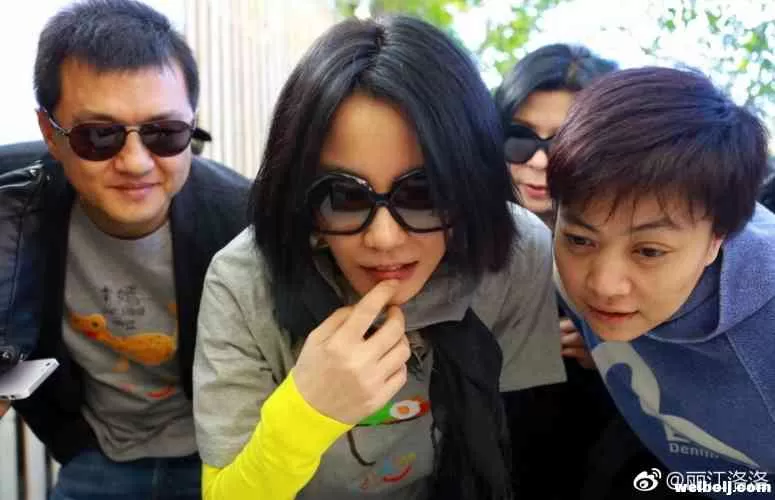 为了丽江的雪山艺术小镇 李亚鹏说跪下趴下都可以