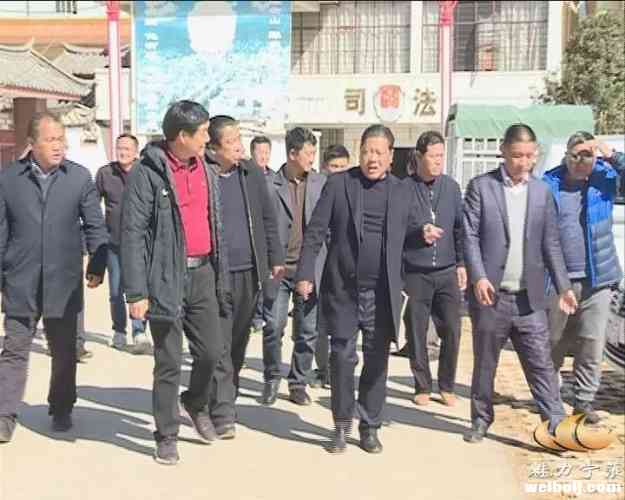 杨明武调研县城市政建设有关情况