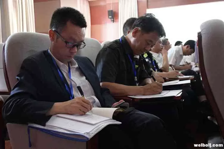 丽江市旅投职业培训学校今日挂牌并开班啦！