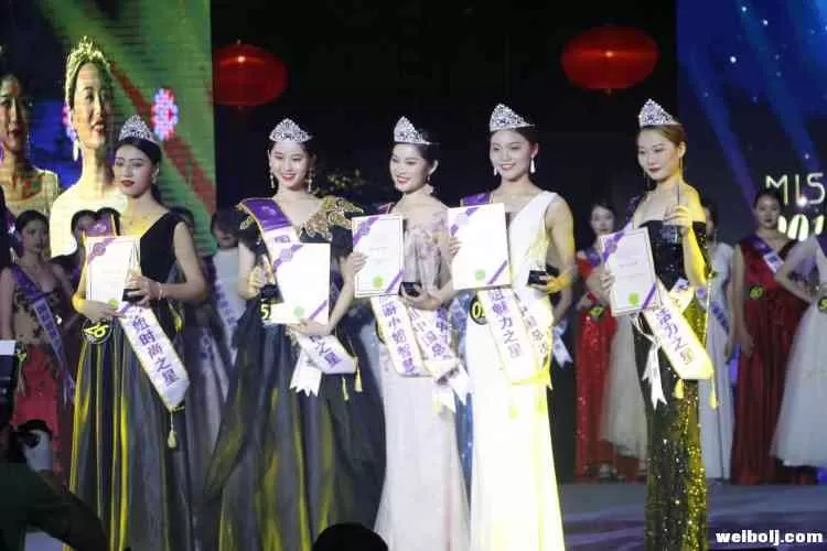 泳装秀！丽江木府这场国际旅游小姐中国总决赛现场惊现“视觉实锤”！