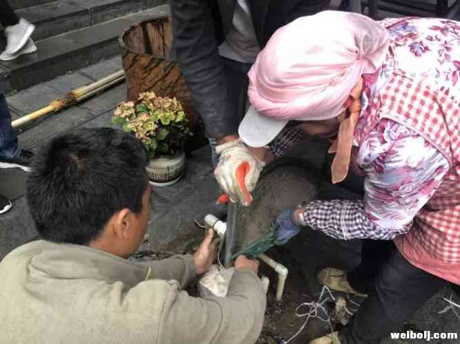 发现一口，封填一口！丽江市9口违规开采地下水井被封填