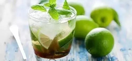 去酒吧喝什么酒显得比较有逼格？快看这里！