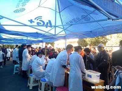 民建云南省委医疗专家团队到丽江免费看病啦！