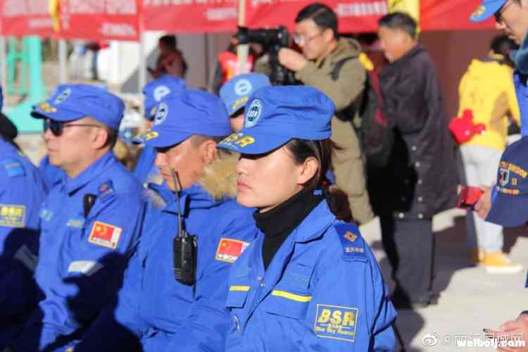 2020最有意义的打开方式—新年登高 步步高升！