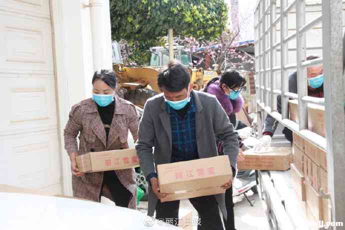 医护人员能喝上一杯甜甜的蜂蜜水 是我的一份心意t.jpg