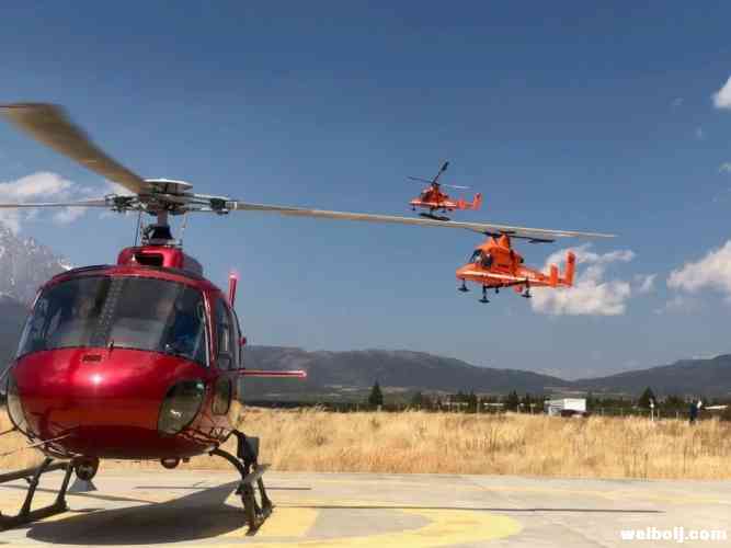 丽江：上坟引发山火近千人通宵奋战 75岁老人都去灭火了 (3).jpg