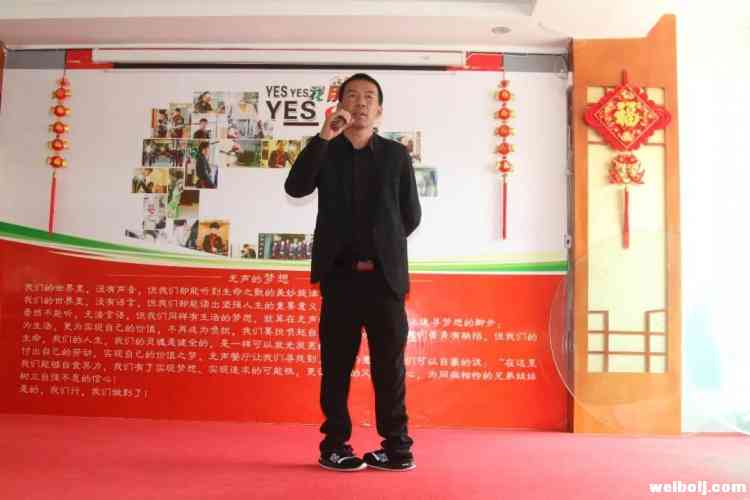 无声餐厅员工陈银斌：我随时期待着“可能”的出现 (6).jpg