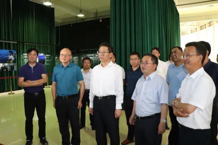 省委副书记王予波在丽江调研时强调：把精准的工作要求落实到底 (4).jpg