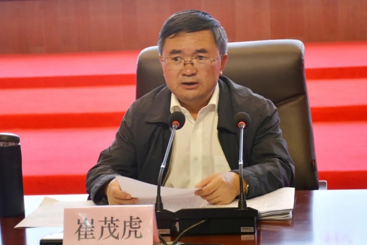 全市领导干部专题研讨班在市委党校开班  奋力谱写好中国梦丽江新篇章 (2).jpg