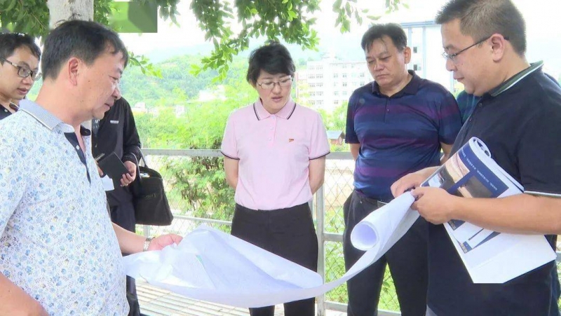 华坪全力开展爱国卫生运动，创建美丽县城 (3).jpg