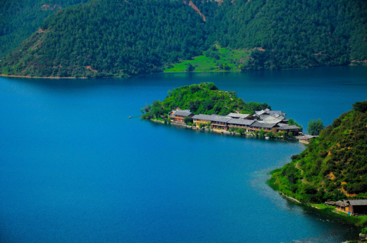 8月最重要的事，就是去泸沽湖旅行！ (1).png