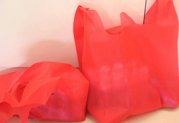 “白色污染”日益严重，而丽江使用塑料袋的情况怎么样呢？ (14).jpg