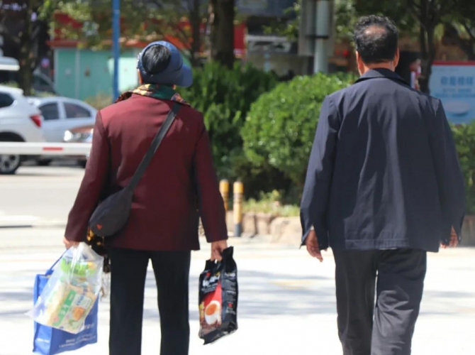 “白色污染”日益严重，而丽江使用塑料袋的情况怎么样呢？ (15).jpg