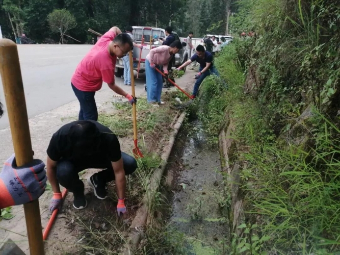 “爱卫”新风吹遍永胜大地，永胜“7个专项行动”进行时 (2).jpg