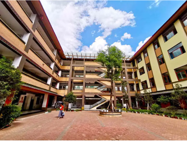 滇西北最大的搬迁集中安置点，总投资4 (2).png