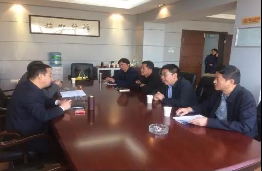 多措并举，用心、用情集中力量补足短板，助力贫困群众脱贫致富 (9).jpg