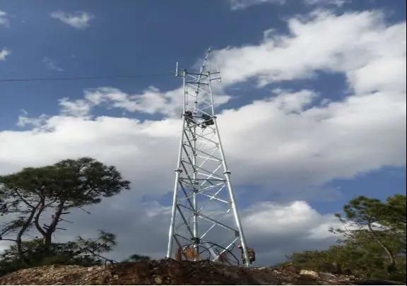 多措并举，用心、用情集中力量补足短板，助力贫困群众脱贫致富 (7).jpg