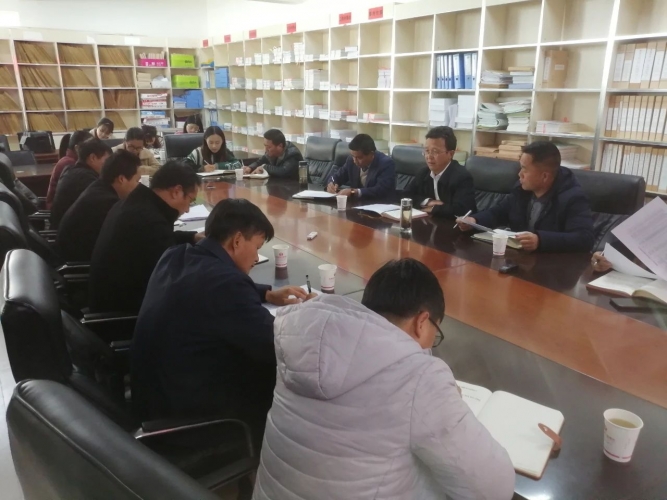 县委书记杨晓敏：让党的十九届五中全会精神扎根山区村村寨寨 (3).jpg