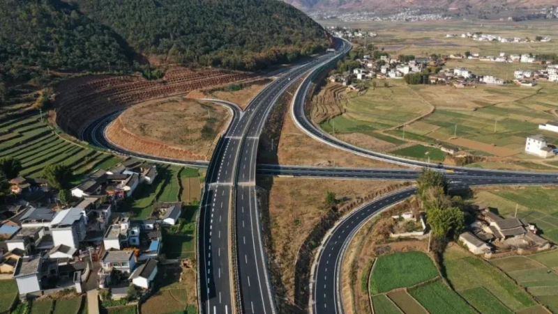 即将通车！华丽高速丽江到三川段预计12月30日通车，丽江到永胜段春节前通车2.jpg