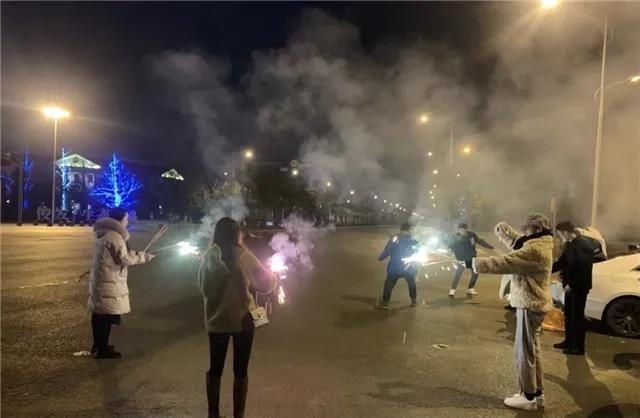 烟火爆竹 (3).jpg