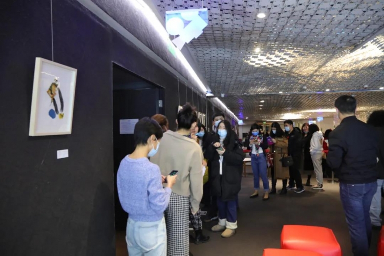 “返朴求真——泸沽湖文化艺术考察与创作展”在北京开幕 (3).jpg