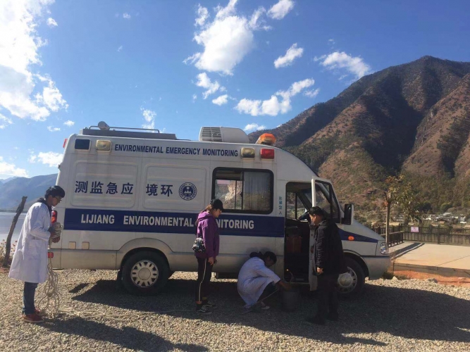 金沙江白格堰塞湖泄流环境应急监测.jpg