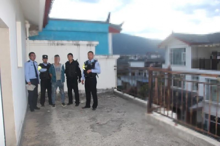 水电装修师傅变身“硕鼠”，偷盗别墅铜芯电线获利被擒 (2).jpg