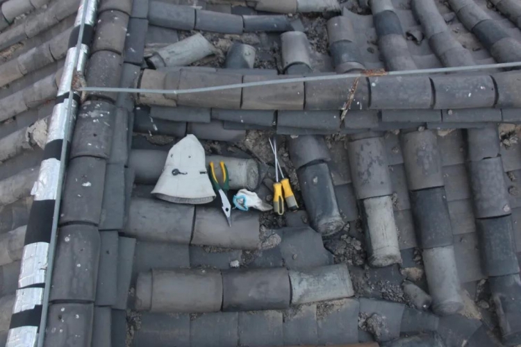 水电装修师傅变身“硕鼠”，偷盗别墅铜芯电线获利被擒 (6).jpg