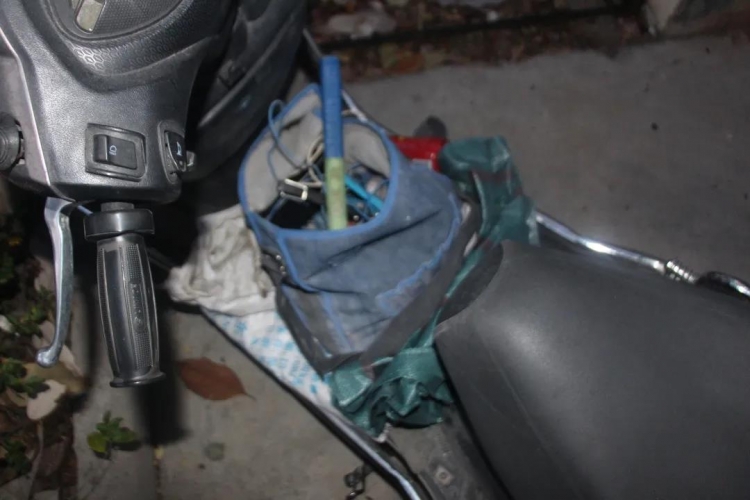 水电装修师傅变身“硕鼠”，偷盗别墅铜芯电线获利被擒 (5).jpg