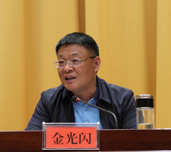 开局就是决战，起步就是冲刺 创建全国文明城市 丽江再出发 (4).jpg