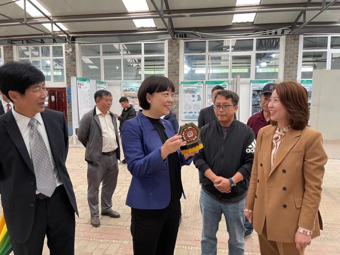 丽江的大学叫丽江了 丽江文化旅游学院一所充满精气神的高等学俯 (13).jpg