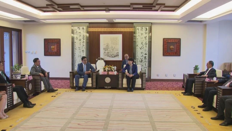 外国驻昆领团看丽江：遇见丽江之美 开启美丽之约.jpg