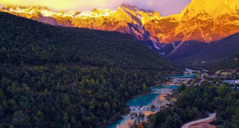 贺！第一批国家级文明旅游示范单位评定结果公示，丽江玉龙雪山风景名胜区上榜！