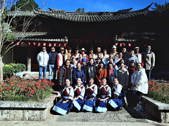 云南省文旅厅张碧伟一行考察玉龙非遗项目