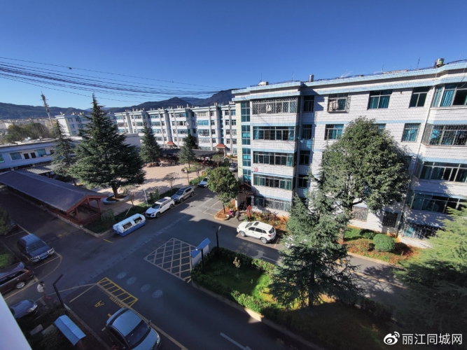 “一键”换新颜——老旧小区改出满满幸福感 (5).jpg