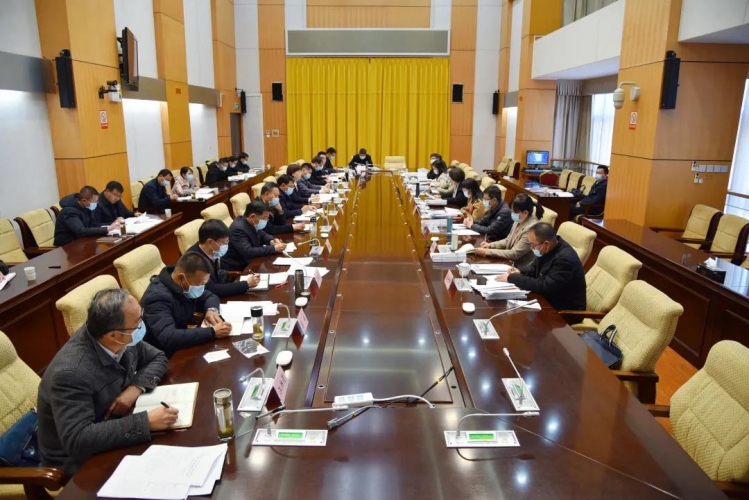 市委常委班子召开民主生活会时强调：忠诚拥护“两个确立” 坚决做到“两个维护” 奋力.jpg