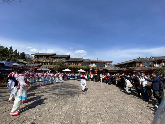 春节假期，丽江古城文明旅游蔚然成风 (6).jpg
