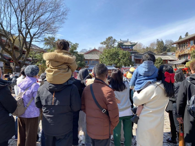 春节假期，丽江古城文明旅游蔚然成风 (8).jpg