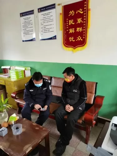 发送恶意诽谤文字及图片？拘！