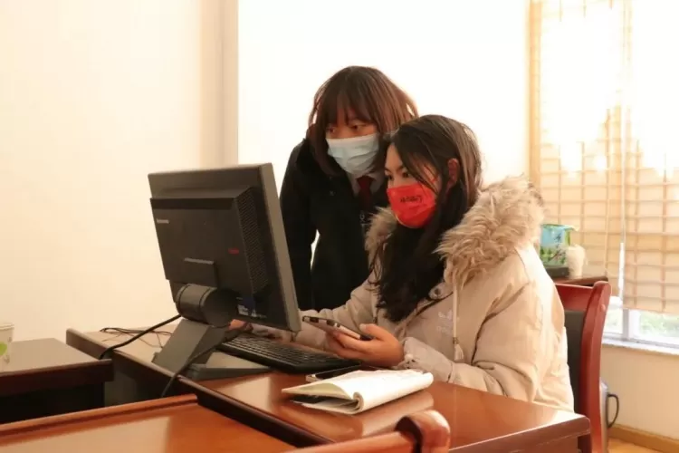 丽江市劳动纠纷诉前调解中心成功调解首例案件