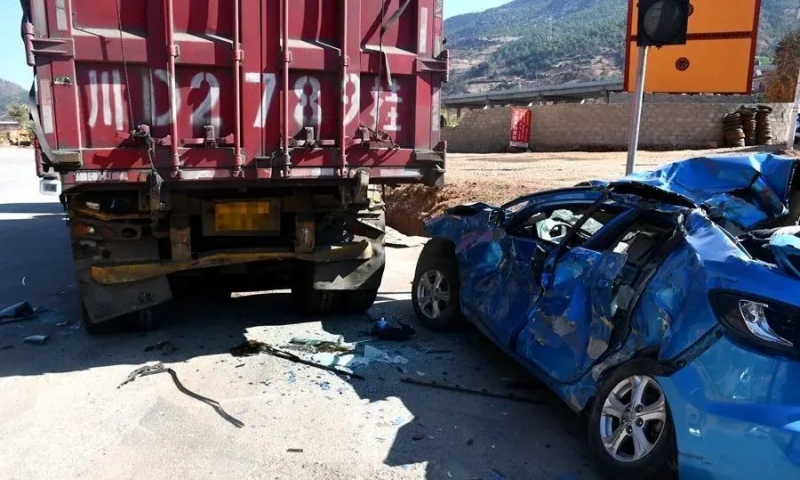 让宁蒗交警用真实的案例来告诉你：酒驾的后果有多严重！