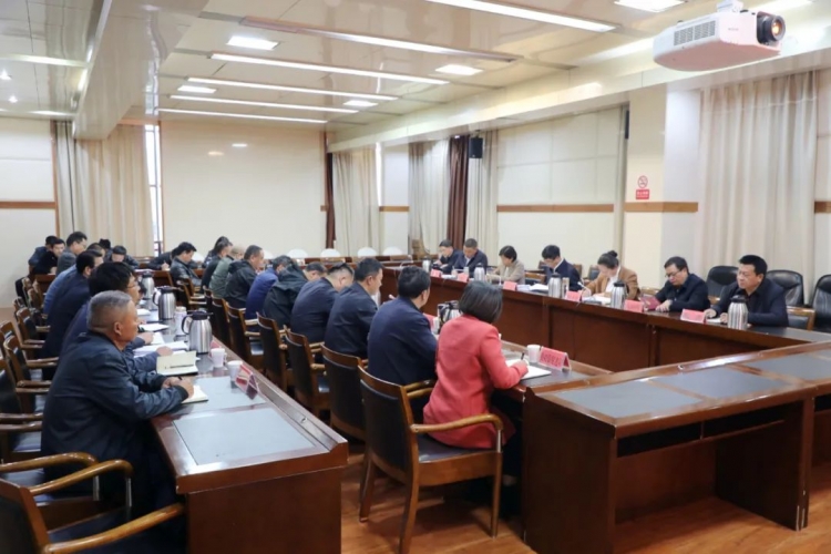 玉龙县召开涉粮问题整改工作专题推进会