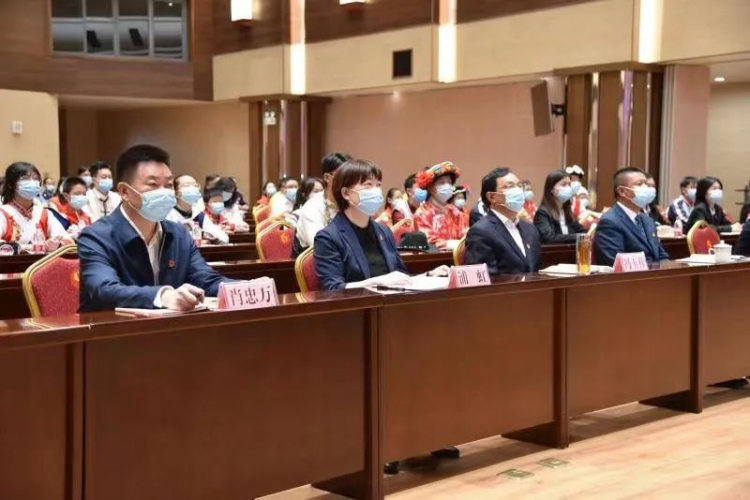 我市组织收看庆祝中国共产主义青年团成立100周年大会