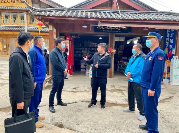 “三线”整治见成效  丽江古城亮出美丽“天际线”