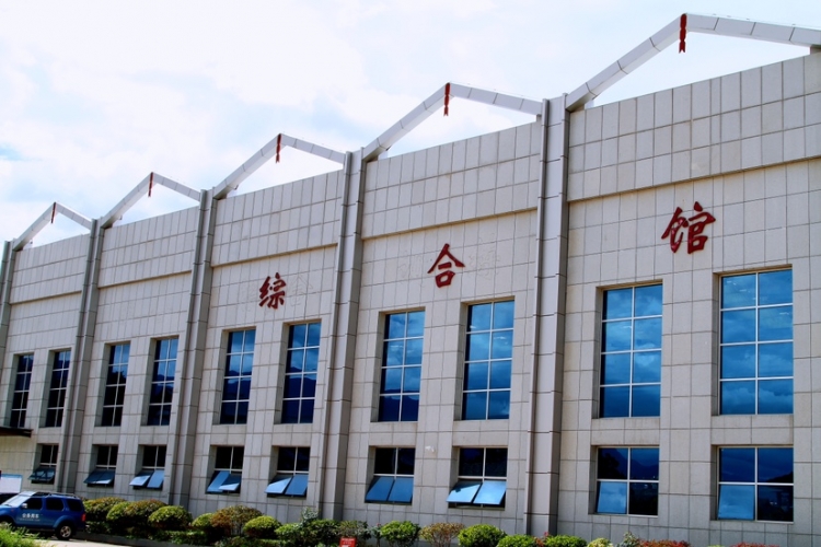 省第十二届民族运动会背后的“保障军”：全力以赴做好赛事场地保障工作