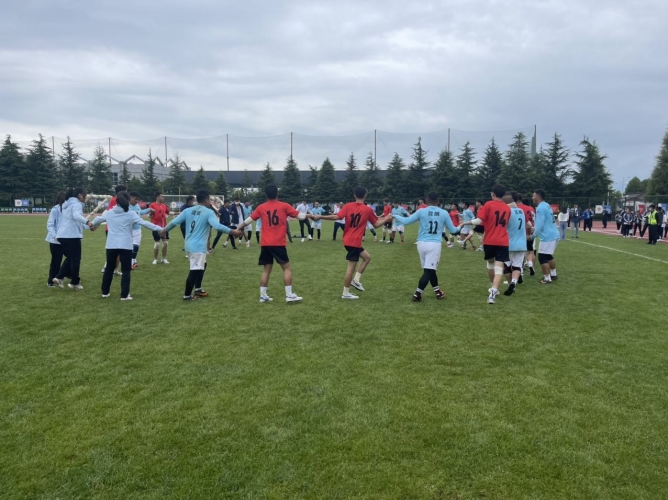 花炮项目开赛，昆明队7:2获项目一等奖