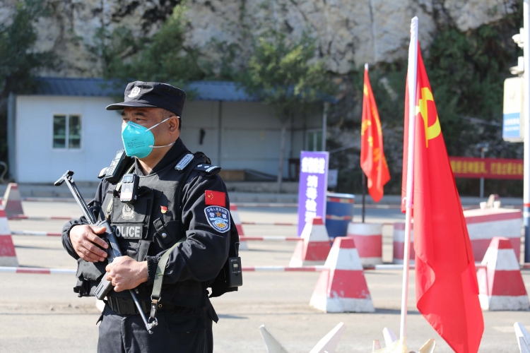 高彦平：守护丽江东大门的“老黄牛”