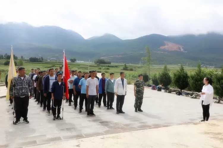 古城区投控集团开展“八一”建军节系列活动